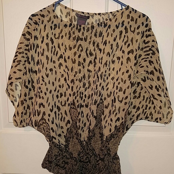 "Fire Los Angeles" Cheetah Print Cute Blouse! EUC
