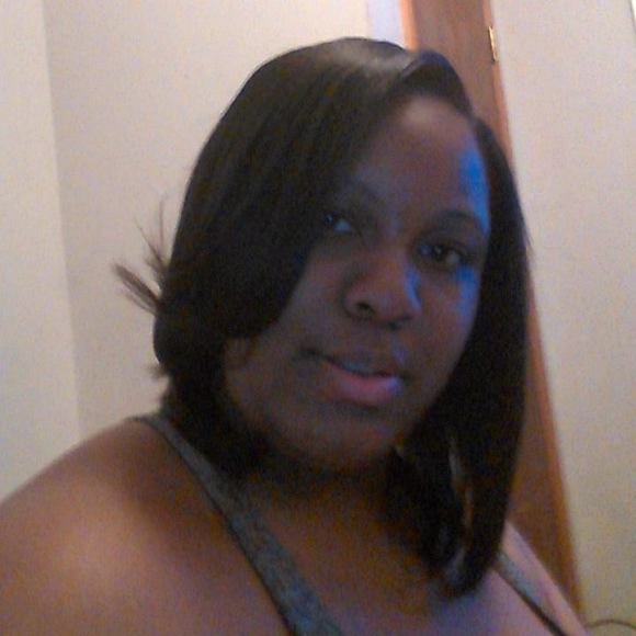 Meet your Posher, Jazmine - Picture 1 of 1