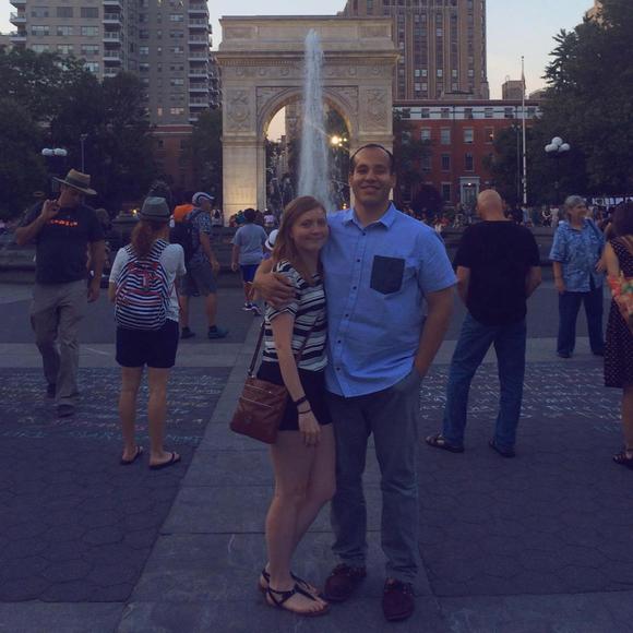 Meet your Posher, Sarah - Picture 2 of 2