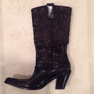 COWGIRL BOOTS👢
