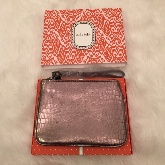 Stella and Dot Mini Clutch/Wallet