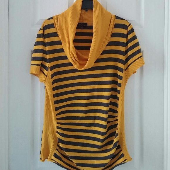 Grey & yellow cowl neck sweater