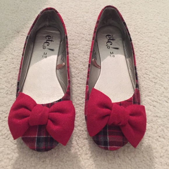 Red/black plaid bow flats