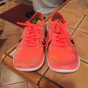 Nike free 4.0 flyint