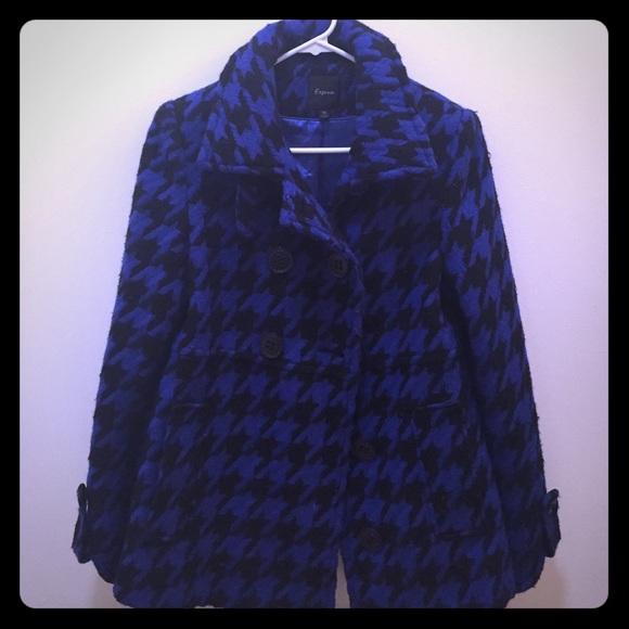 Cute Retro Peacoat, perfect for winter/fall!