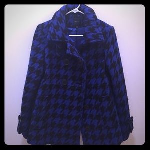 Cute Retro Peacoat, perfect for winter/fall!