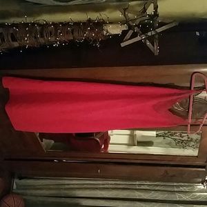 Sleek red night ware