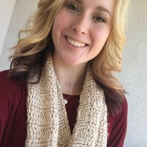 Meet your Posher, Faith