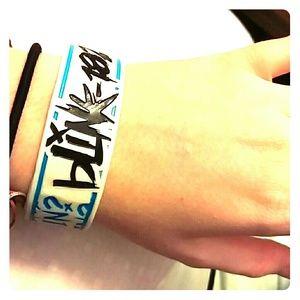 Blink 182 wrist band