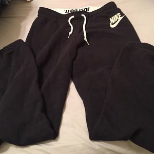 Black Nike sweats