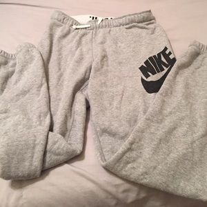 Nike sweats xs