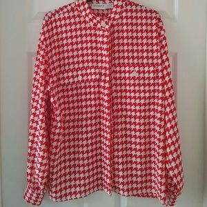 Red & white hounds tooth print blouse