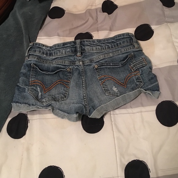 Shorts - Picture 2 of 2
