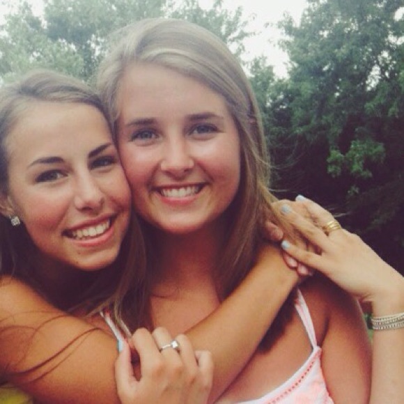 Meet your Posher, Catherine - Picture 1 of 1