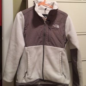 Women's white north face