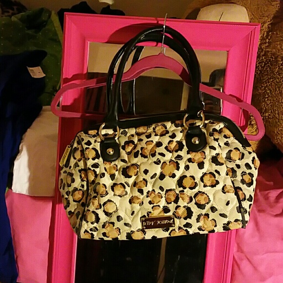 Betsey Johnson cheetah print purse