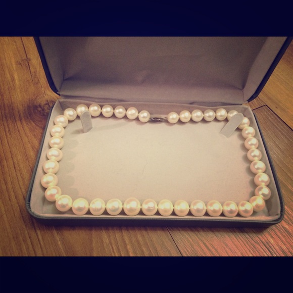 Mega Flash Sale!!! Real pearl necklace