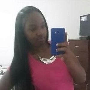 Meet your Posher, Aisha