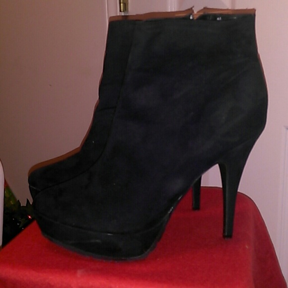 Black Platform Stiletto Heel Boots