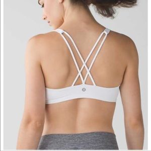 Lululemon Free to Be Bra