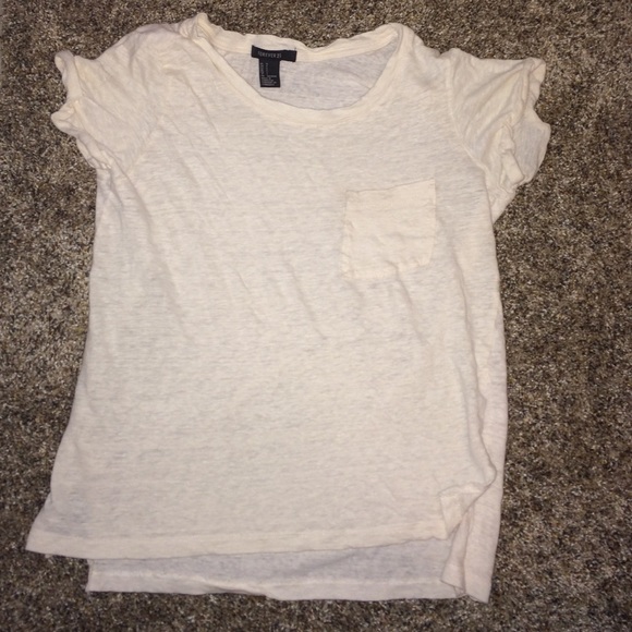 white short sleeve t-shirt