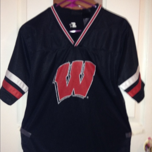 A Wisconsin Badgers jersey