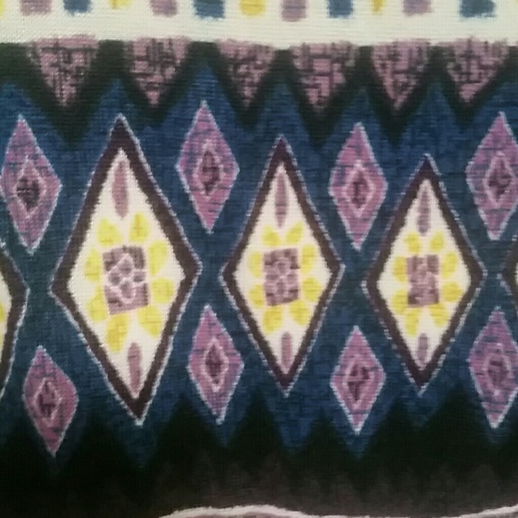 Aztec Print Infinity Scarf NWT - Picture 3 of 3