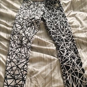 Nike long spandex! Abstract white and black