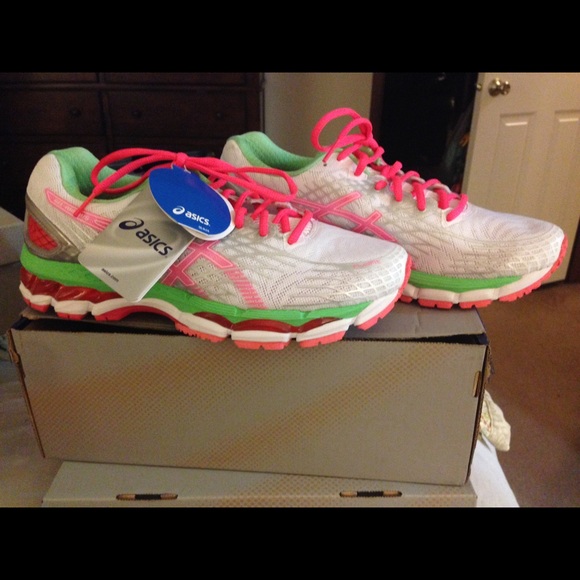 SOLD! ASICS Gel Nimbus 17 Women's Size 10