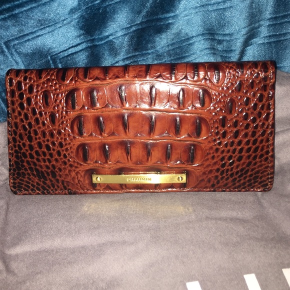 Brahmin Melburn wallet Ady collection