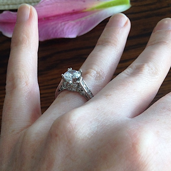 NWT The Kenna Ring - Picture 4 of 8