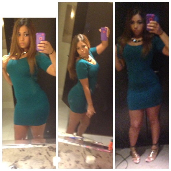 Short sleeve short body con dress