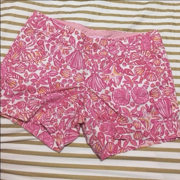 Lilly Pulitzer Sailors Valentine Callahan Shorts - Picture 3 of 15