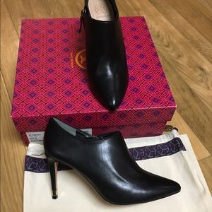 Brand new Tory Burch Greenwich bootie