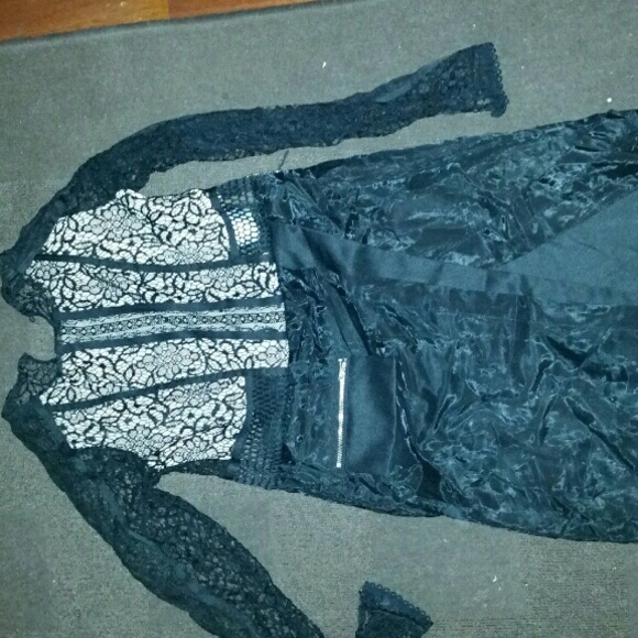 Lace dress