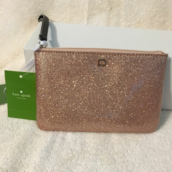 kate spade Handbags - Kate spade Wristlet - NWT
