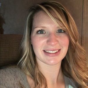 Meet your Posher, Kara