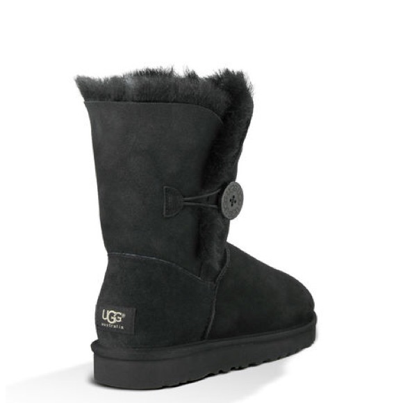 Black uggs - Picture 2 of 2