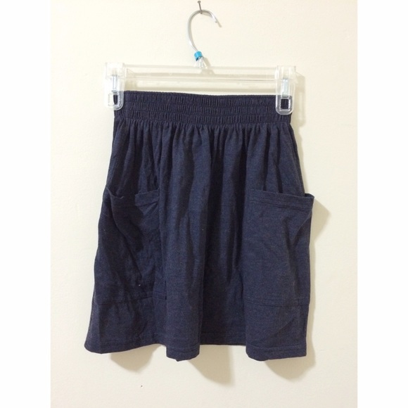 American Apparel Pocket Skirt