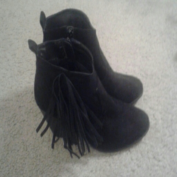 Fringe wedges