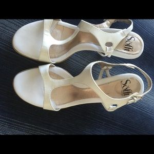 White low heeled Sofft sandals - great shape
