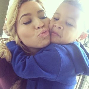 Meet your Posher, Stephanie