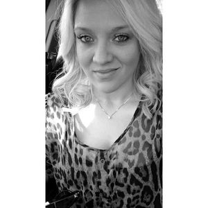 Meet your Posher, Jade