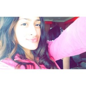 Meet your Posher, Emily