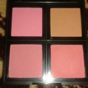 Elf Blush Palette in light