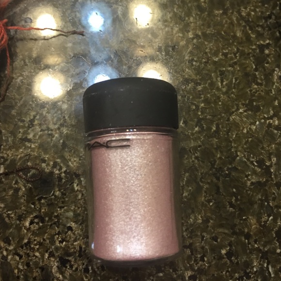 Mac Kitchmas Pigment