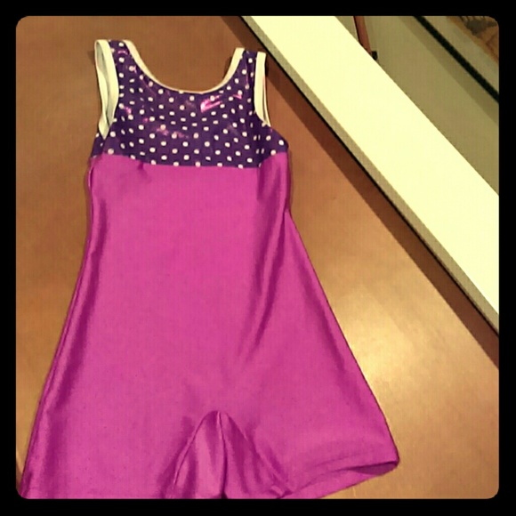 Gymnastics leotard