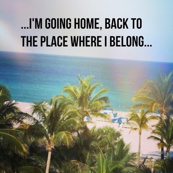 CLOSET TEMPORARILY CLOSED - Picture 2 of 3