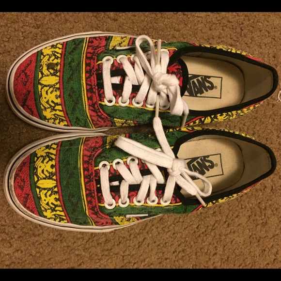 Vans - Picture 1 of 2