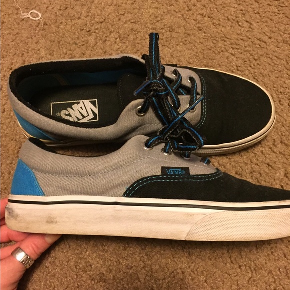 Vans shoes - Picture 2 of 2